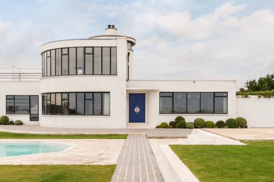 Amazing Art Deco houses that you can actually live in | loveproperty.com